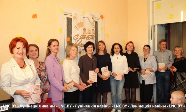 Праздничный концерт в честь Дня учителя прошел в ДМШИ г. Микашевичи. 
