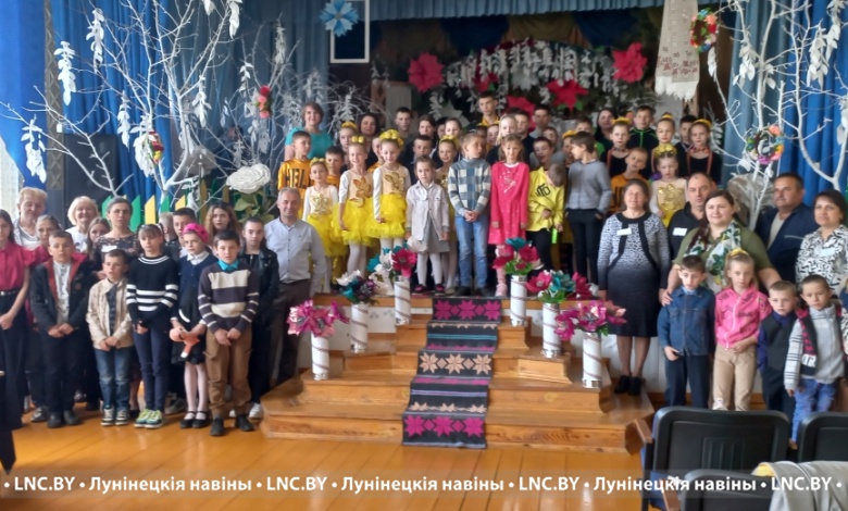 Развлекательная программа "Все начинается с семьи" прошла Вульковском-1 Центре культуры и народного творчества