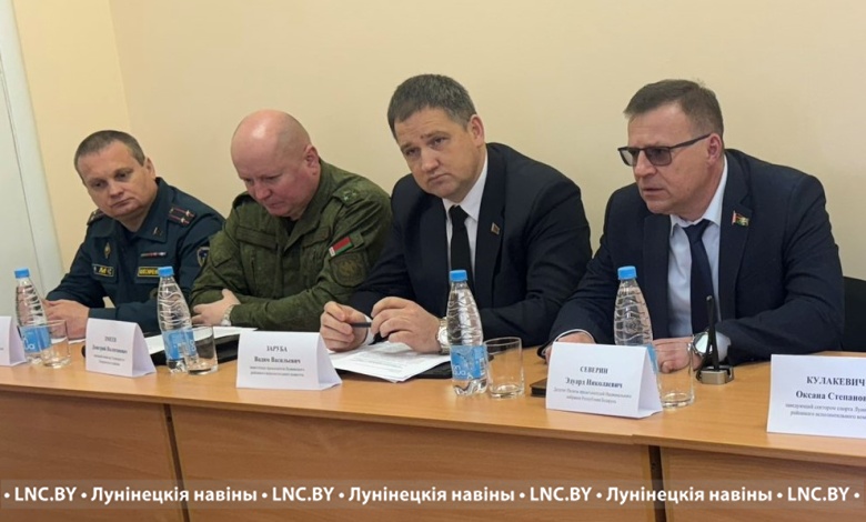 Единый день информирования: в ДЮСШ Лунинетчины обсудили обороноспособность армии и воспитание патриотизма