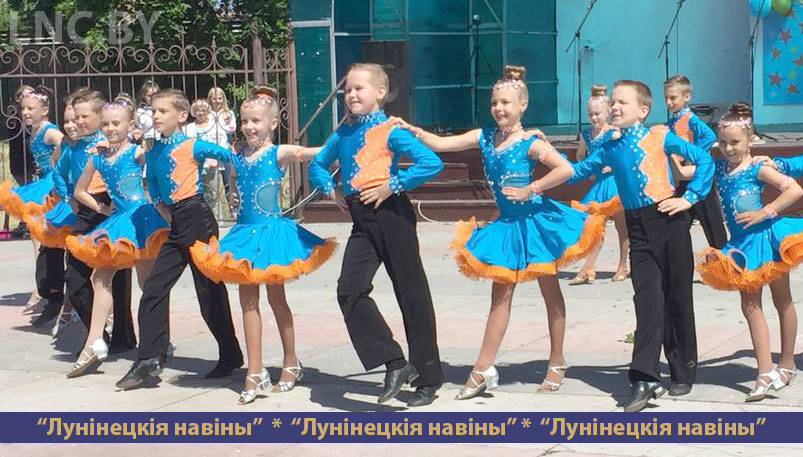 Photo of Танцевальный коллектив “Абиссаль” выступил в Столине